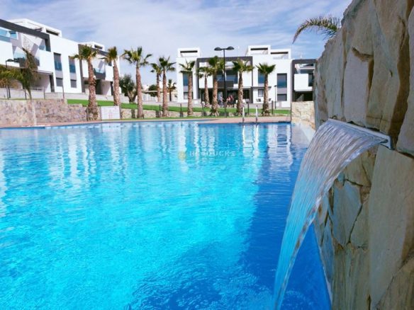 New apartments in El Raso