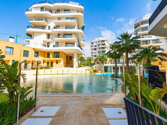 For sale seafront apartment in Villajojosa.