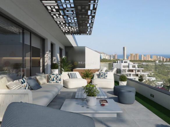 For sale beautiful duplex in Finestrat.