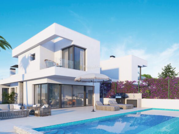 For sale new villa in Lomas de Cabo Roig.
