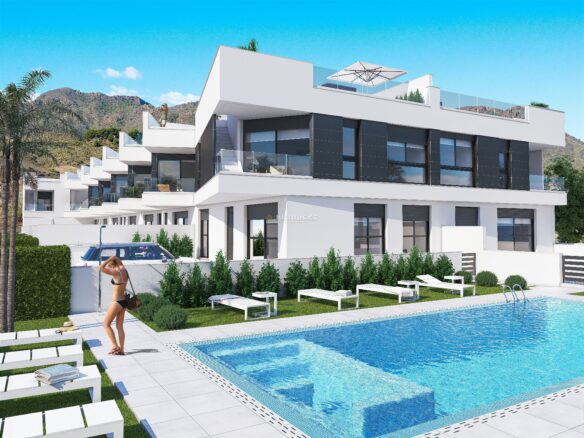 For sale bungalow right on the beach in Almeria.