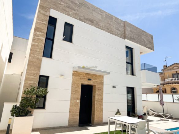 For sale modern villa in Los Filipinas, Orihuela Costa.