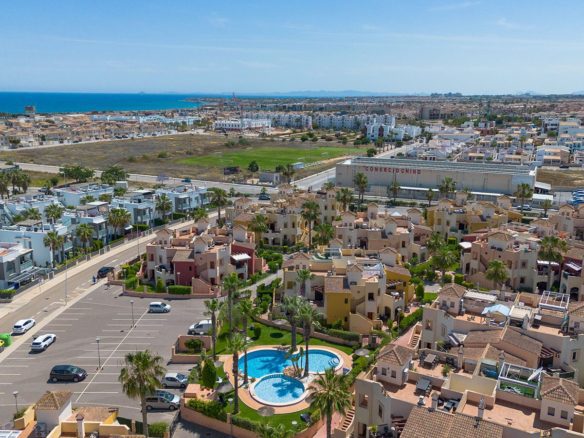 Charming Apartment for Sale in Los Altos, Orihuela Costa.