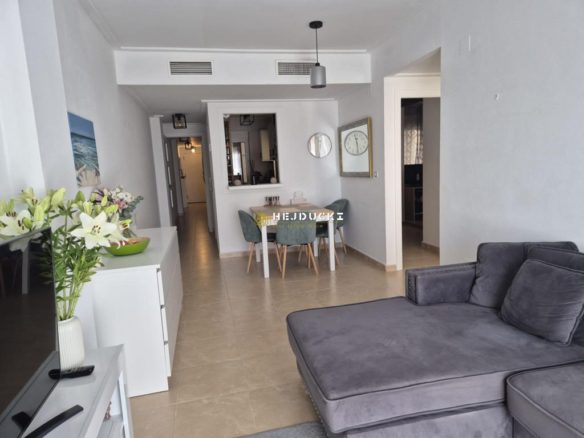 Apartment for sale in Torrevieja.