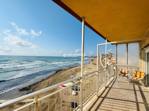 For sale beachfront apartment in La Mata.