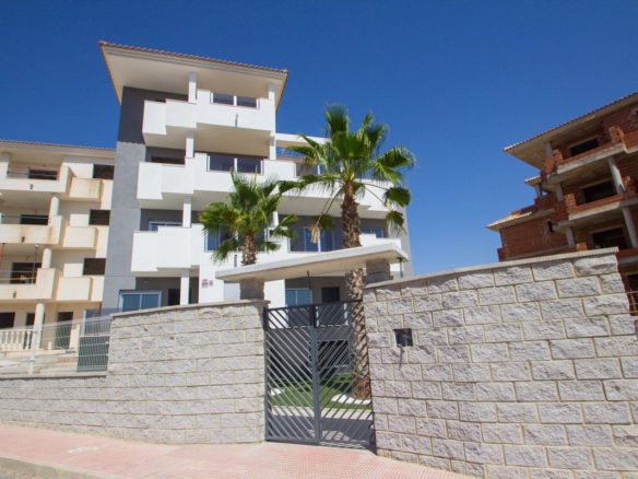 For sale new apartments in Los Dolses.