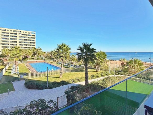 For sale a beautiful apartment in Punta Prima.
