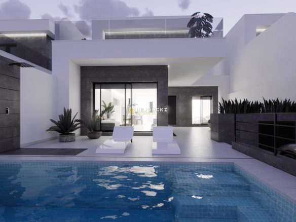 New villas for sale in Dolores.