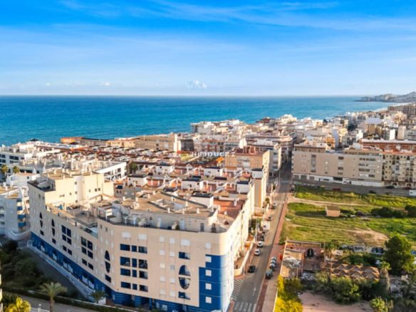 For sale apartment in La Mata.