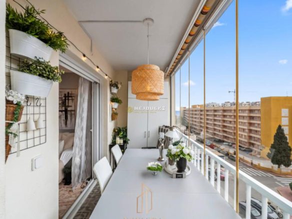 For sale renovated apartment in Punta Prima.