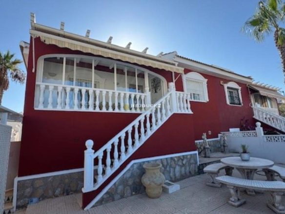 Charming Townhouse in Ciudad Quesada.