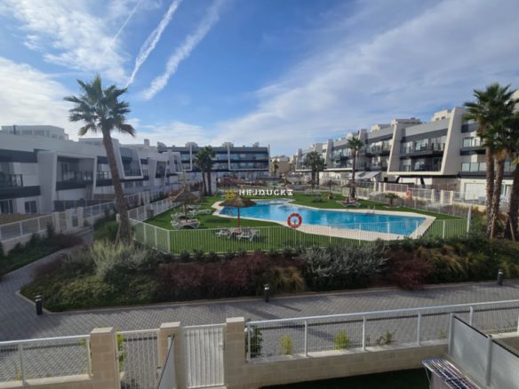For sale apartment in Gran Alacant.