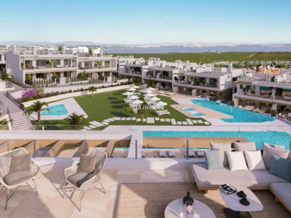 For sale new apartments in Torrevieja.