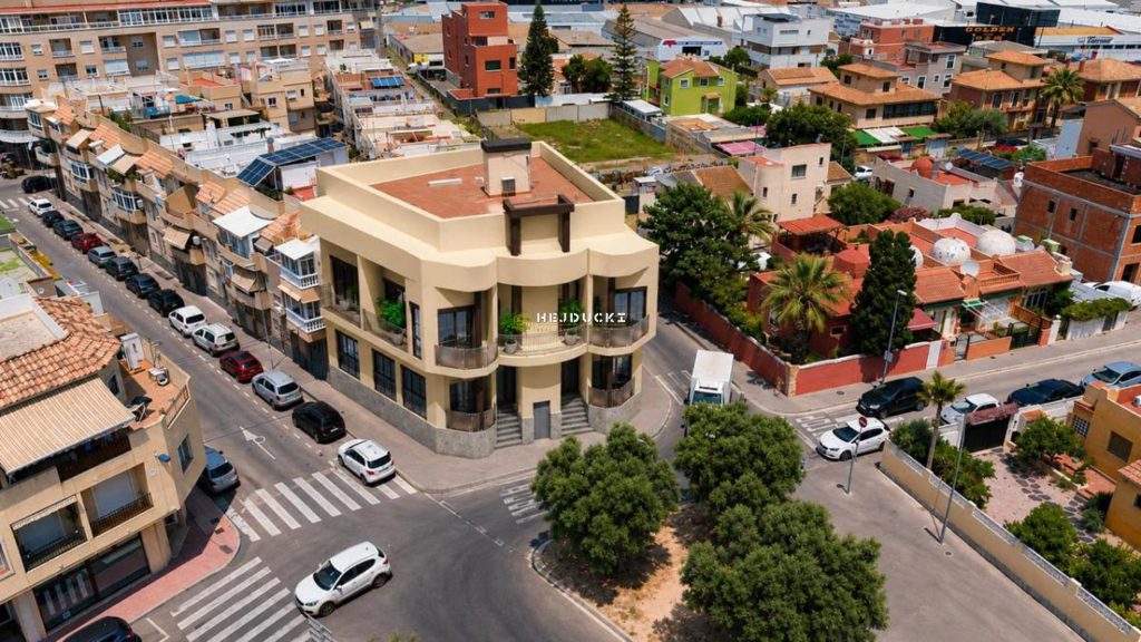 Na sprzedaż piękne apartamenty w centrum Torrevieja.